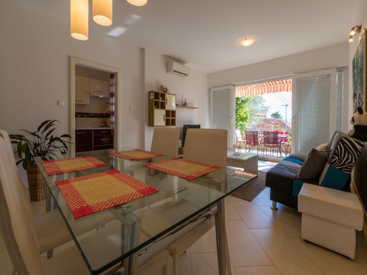 Apartment Villa Sara Dramalj Eksteriør billede