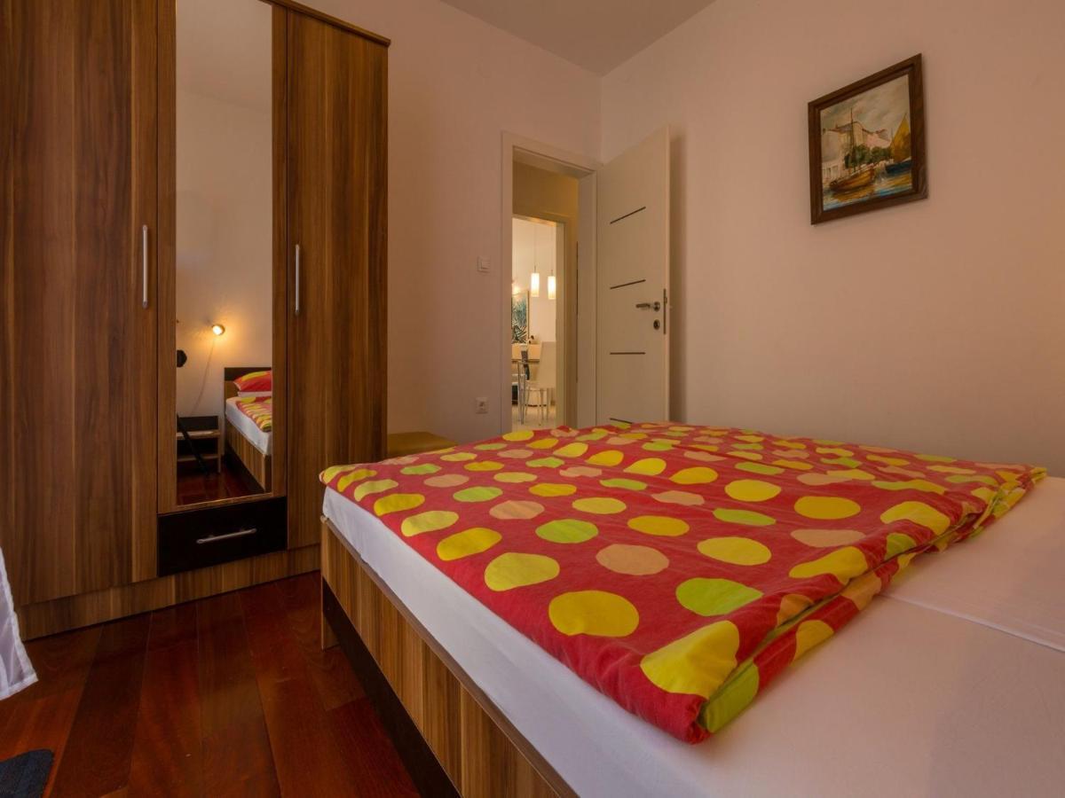 Apartment Villa Sara Dramalj Eksteriør billede